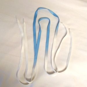 Wide shoe laces